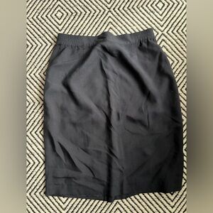 Vintage 100% silk skirt - S